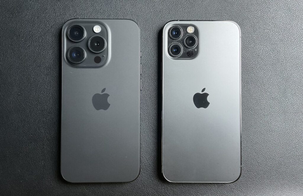 iPhone 15proとiPhone 12proの比較