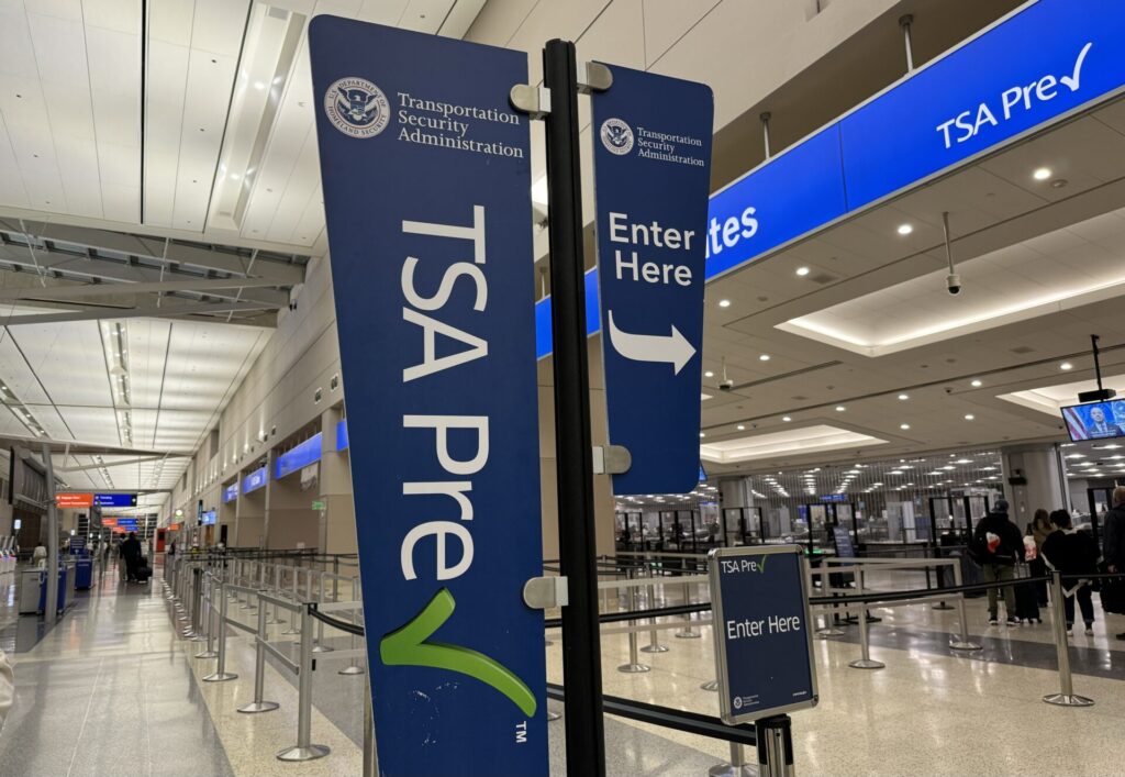 TSA Pre✔︎の専用レーン