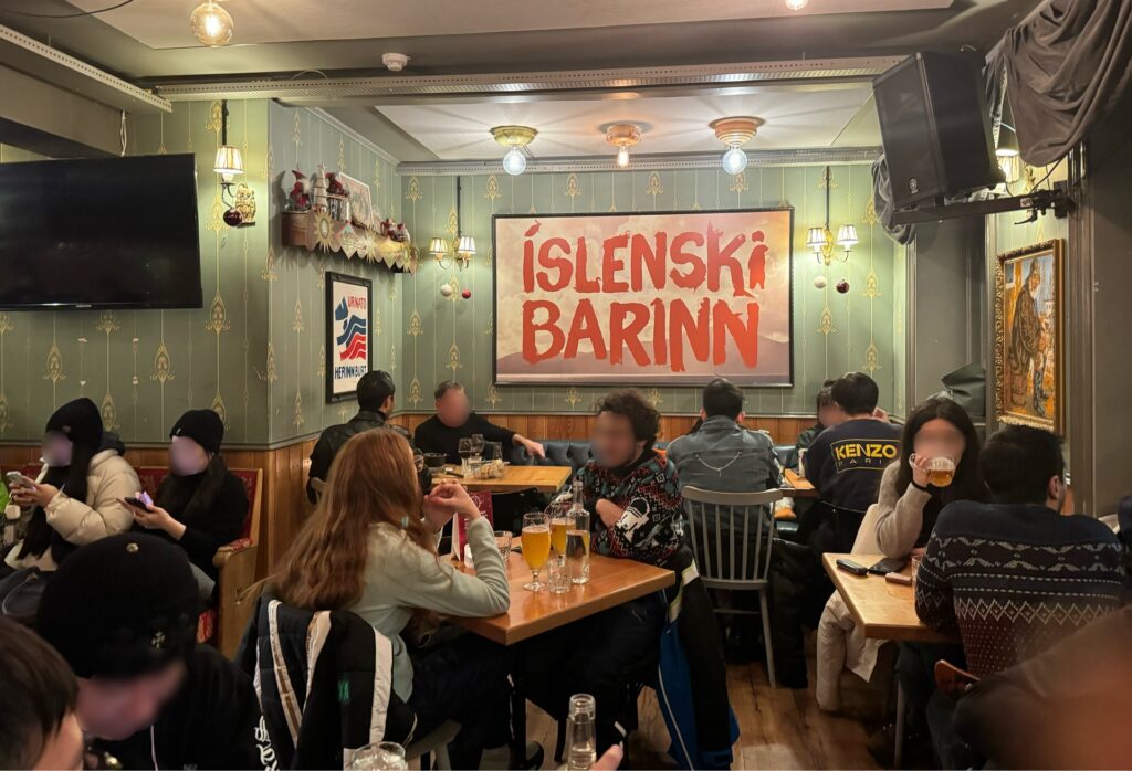 Íslenski Barinn（イースレンスキ・バリン）店内