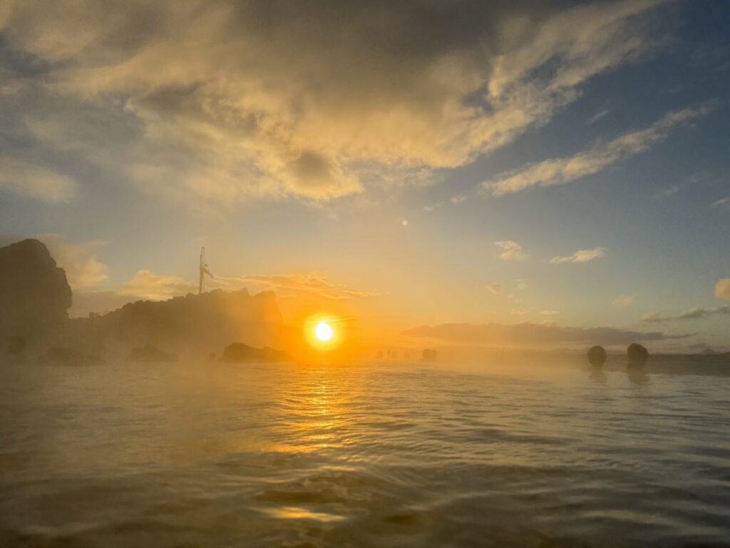 スカイラグーンから見た日の出