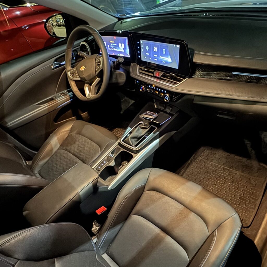 ヨルダンのレンタカー：左ハンドル