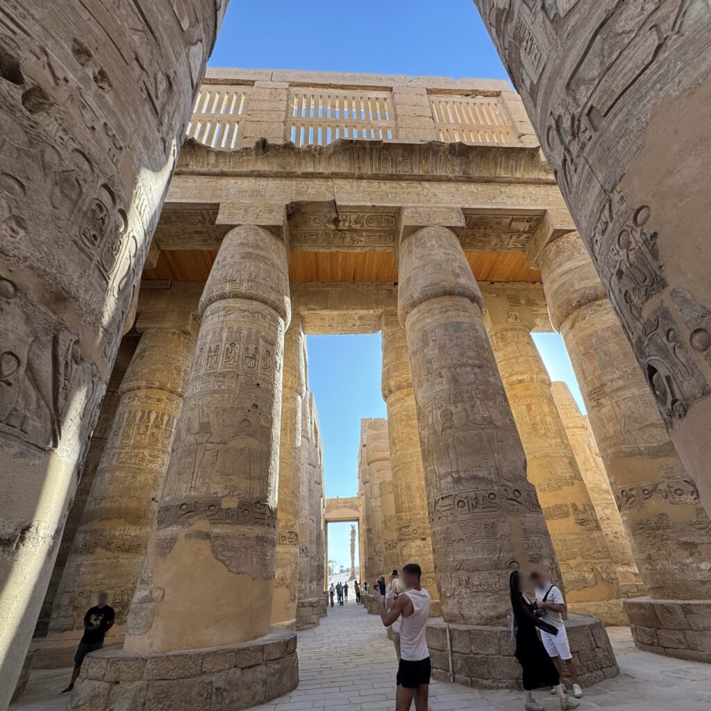 カルナック神殿：大列柱室のあかり窓