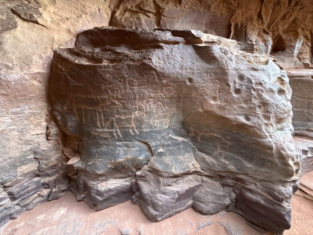 ワディ・ラム砂漠：カザリ峡谷（Jebel Khazali）