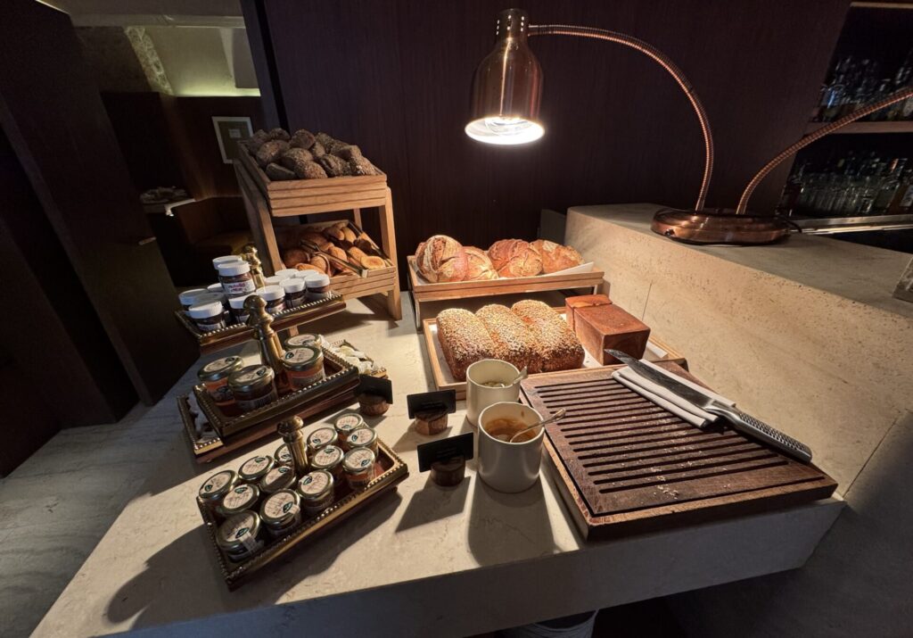 The Jaffa Hotel：朝食
