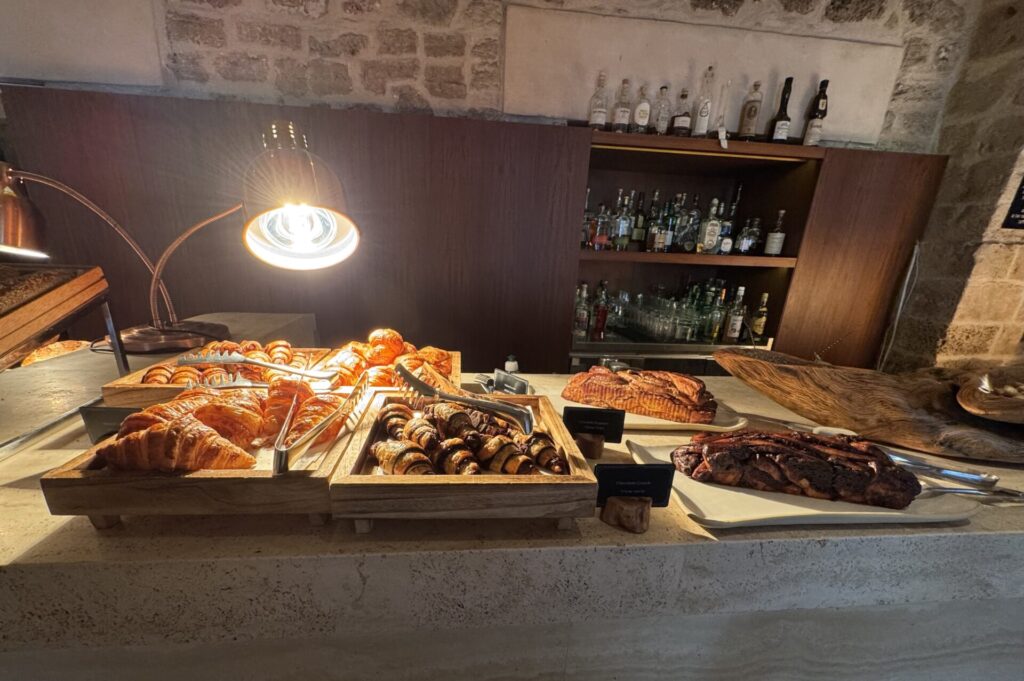 The Jaffa Hotel：朝食