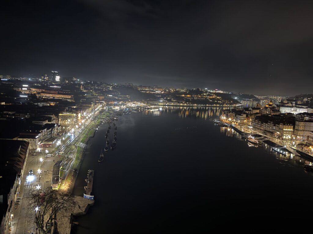 ドン・ルイス1世橋からの夜景